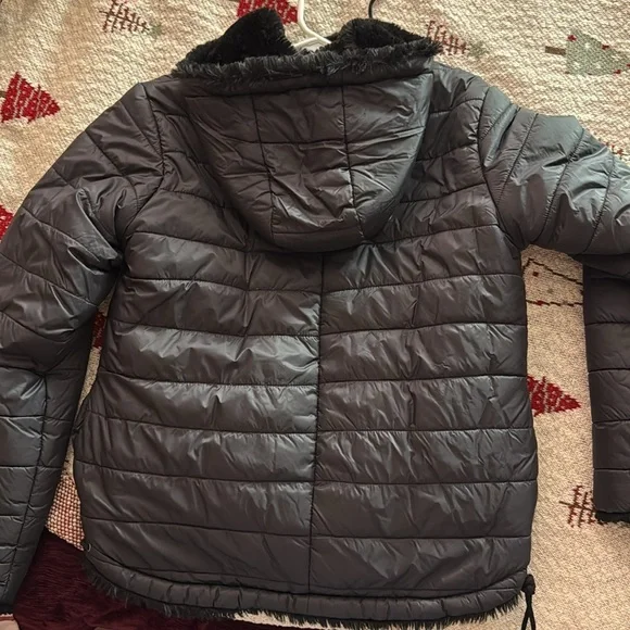 Puffer Jacket | Guess - Picture 2 of 7